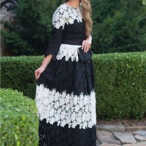 Dainty Jewels Dress Size L